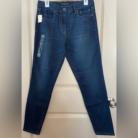 NWT Aeropostale Sz-10r Hi Waist, Real Front Pockets, Lightweight, Comfy Jeggings - Picture 11 of 16